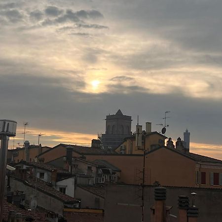 La Favolosa Casa Di Amelie Bologna Eksteriør bilde
