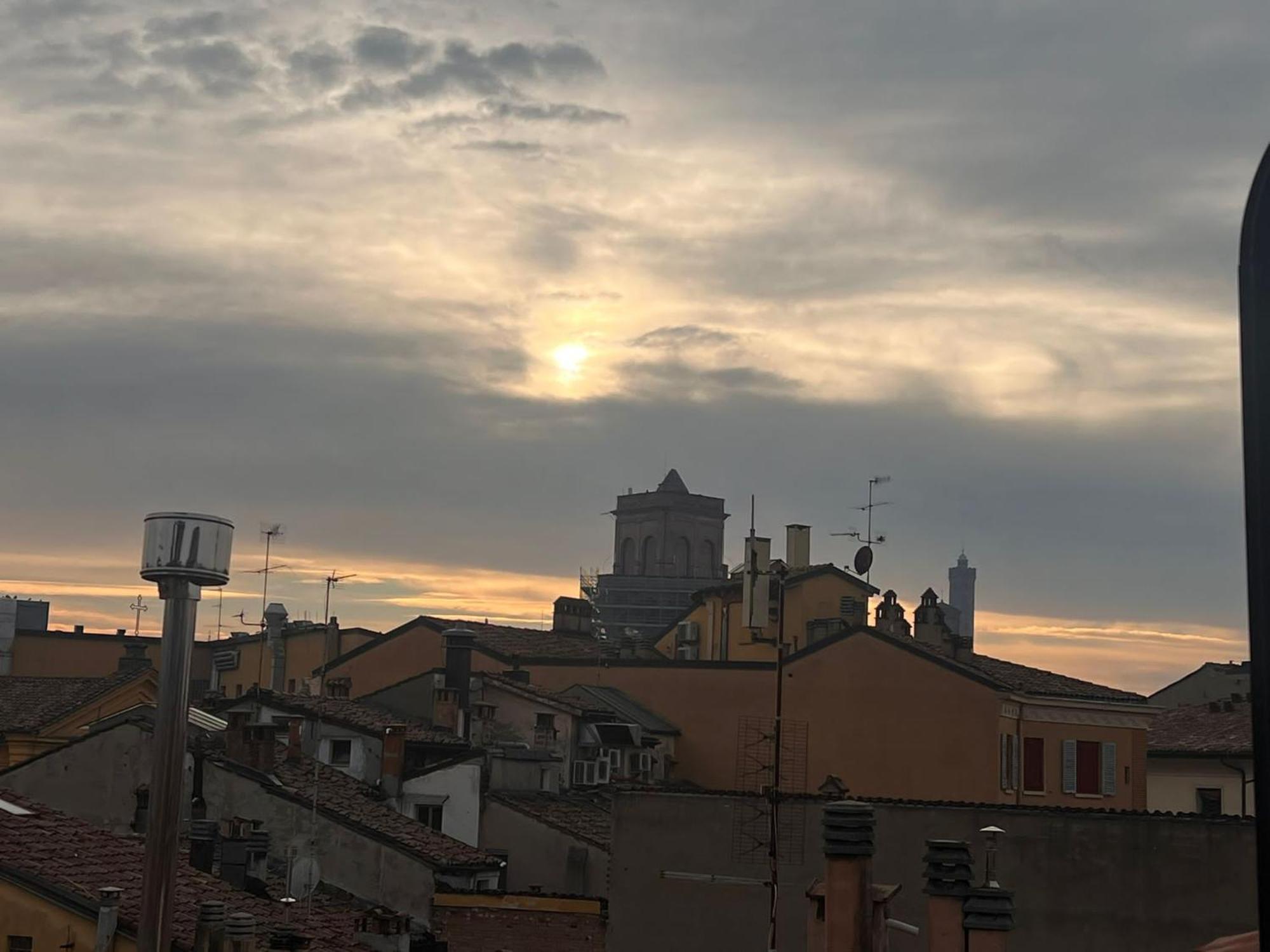 La Favolosa Casa Di Amelie Bologna Eksteriør bilde